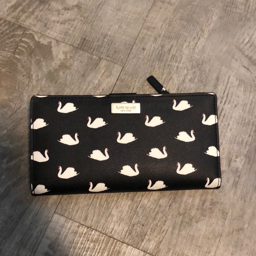 Kate spade swan wallet